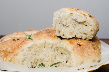 Vegan Tear and Share bread Bon Apetite